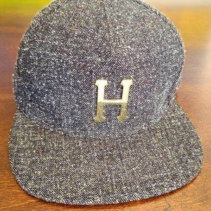 HUF Speckled Hat with Gold H Emblem